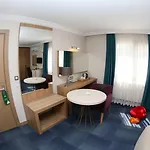 Отель Spilos 4*