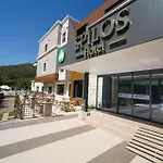 Spilos Отель 4*