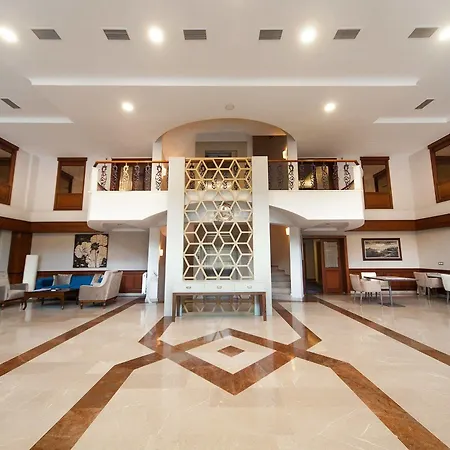 Hotel Spilos 4*
