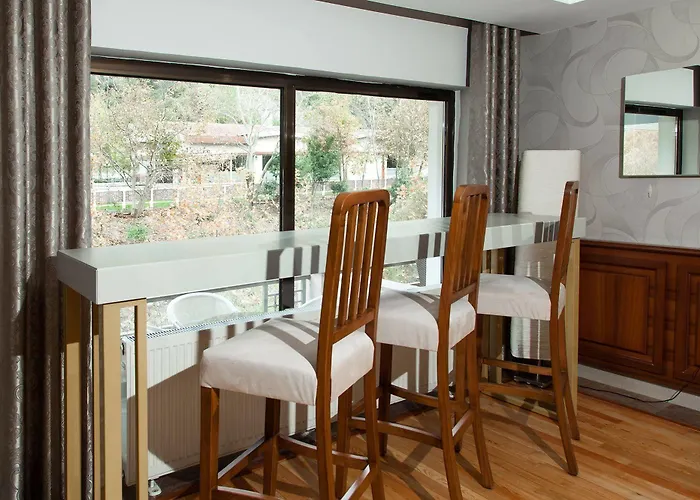 Hotell Spilos Manisa